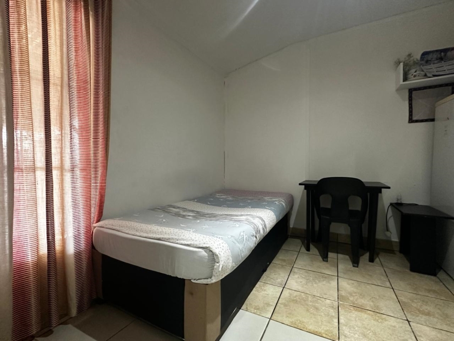 7 Bedroom Property for Sale in Brandwag Free State